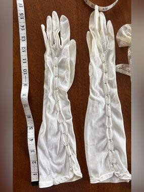 Vintage White Opera Gloves with classy opening Detail on the backs up the arms